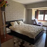 Apartment V I P *