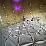 Apartment V I P *